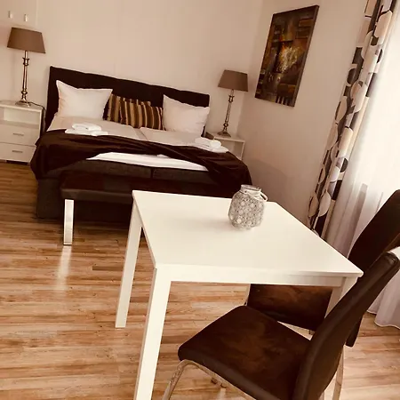 Ummen Hotel&restaurant